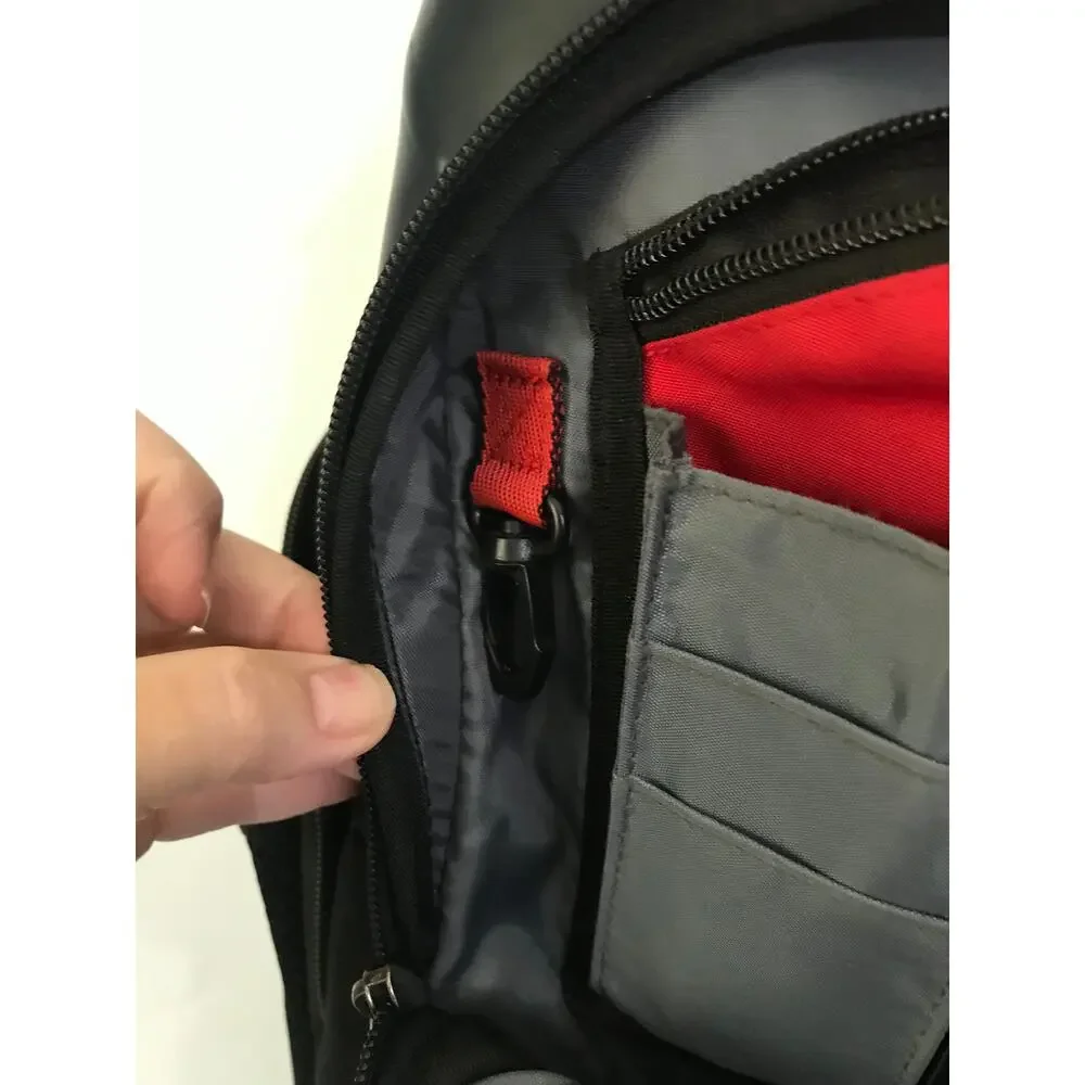 Swiss Gear Wenger Pegasus 17 Inch Laptop Backpack Black Grey TSA model 27306060